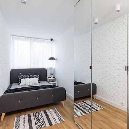 Superapart Jana Pawla Ii, Apt 302 Cozy Urban Retreat, Perfect For Couples Βαρσοβία Εξωτερικό φωτογραφία