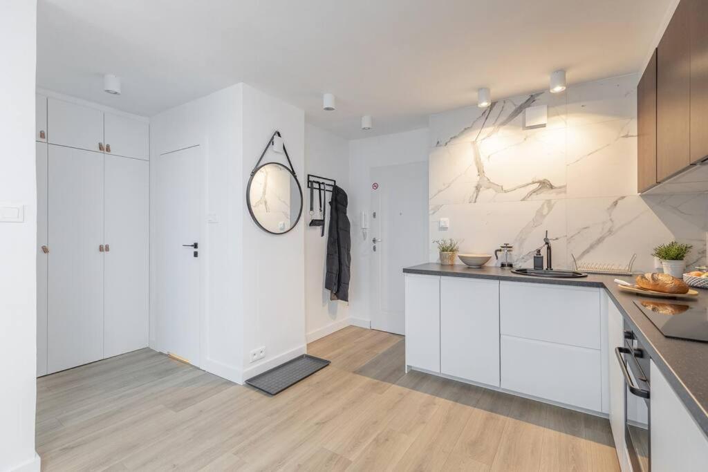 Superapart Jana Pawla Ii, Apt 302 Cozy Urban Retreat, Perfect For Couples Βαρσοβία Εξωτερικό φωτογραφία